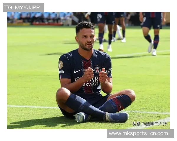 巴黎圣日耳曼逆转切尔西精彩补时进球引发全场狂欢分析